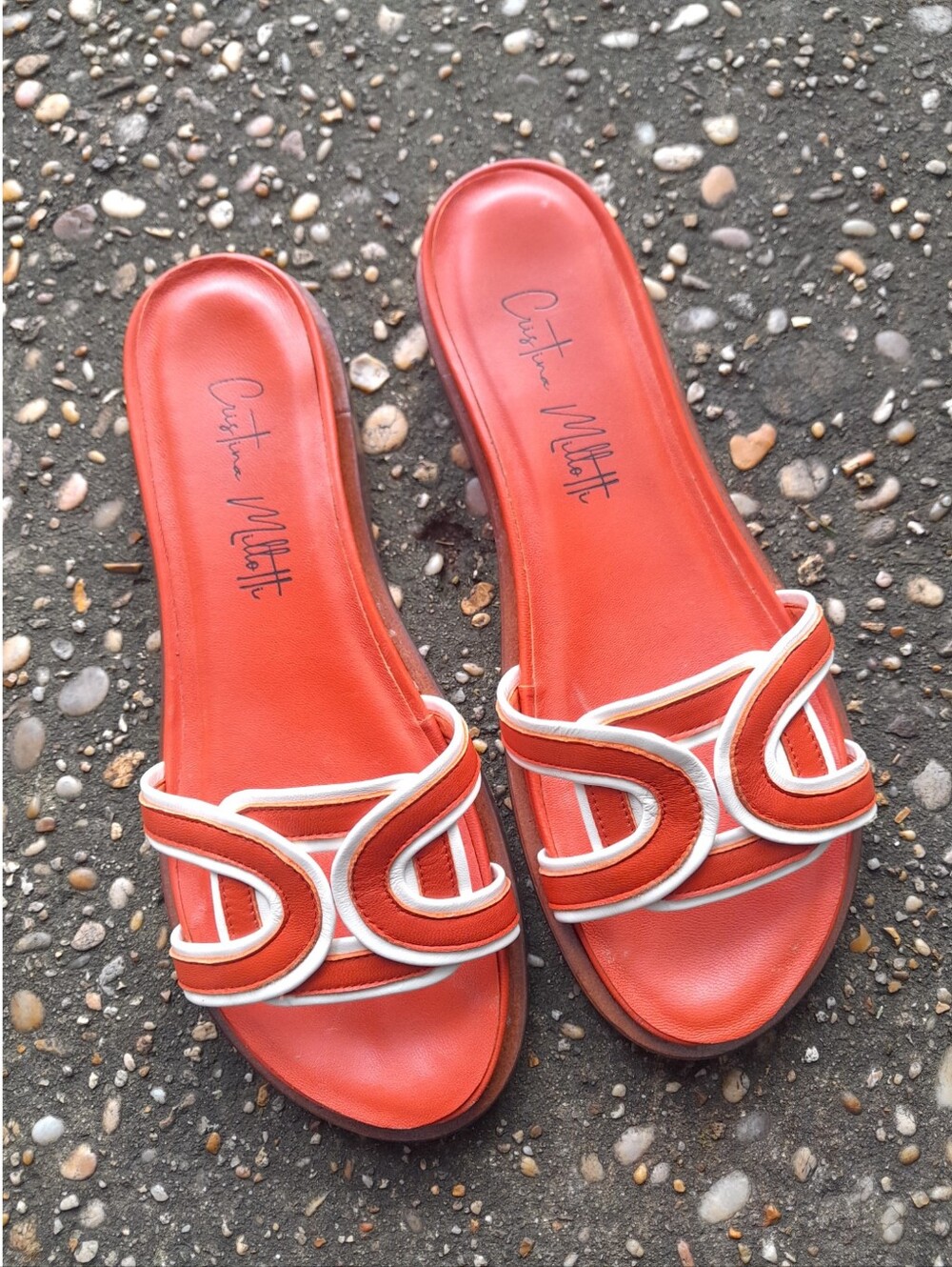 Cristina Millotti Leather orange white slides sandals Sz 7.5 (38)